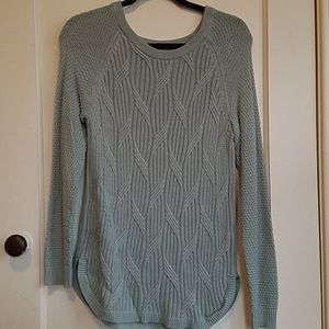 Knit long sleeve sweater